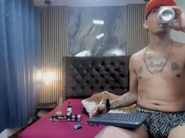 Chaturbate Adult Webcams of kenneth_macias