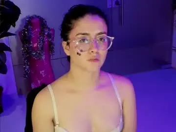 Chaturbate Watch Live Sex Cams of lillianderson