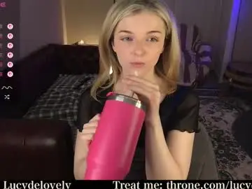 Chaturbate Live Porn of lucydelovely