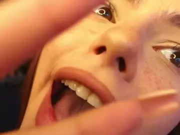 Chaturbate Live Porn of meowmacito