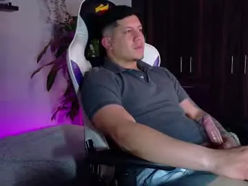 Chaturbate Adult Video Chat of _robertobaggio