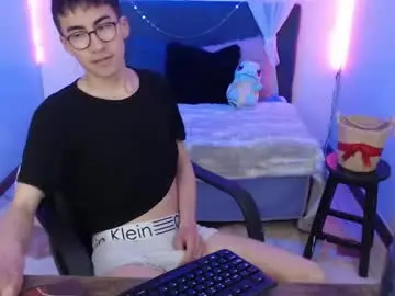 Chaturbate Watch Live Sex Cams of andy_norton