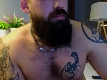 Chaturbate Live Sex Cam of big__daddy110