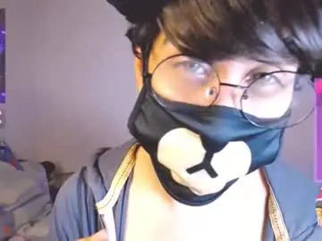 Chaturbate Watch Live Sex Cams of yuniorb