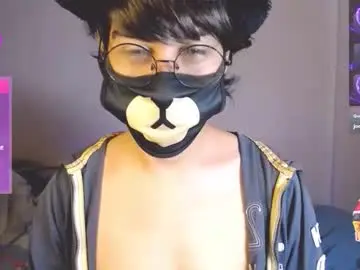 Chaturbate Nude Webcam of yuniorb