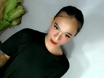 Chaturbate Sex Cam of asianhoney_babe30