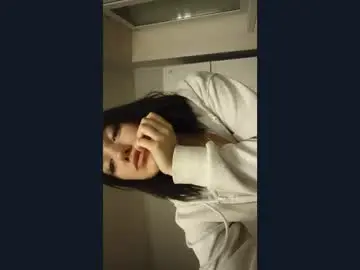 Chaturbate Adult Video Chat of dorethapinzone