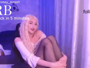 Chaturbate Nude Webcam of honey_sunset