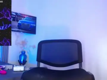 Chaturbate Watch Live Sex Cams of kevin__max_