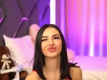 Chaturbate Live Sex Cam of lila_hottie_rosie