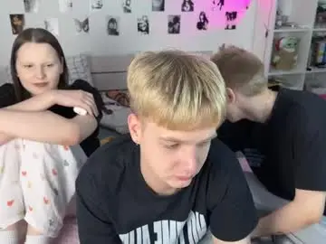 Chaturbate Live Sex Cam of olivertasty