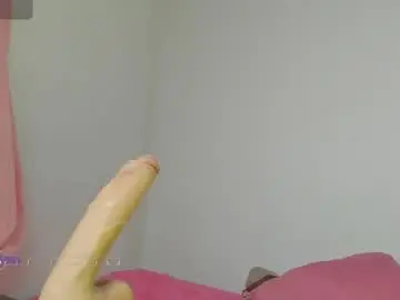 Chaturbate Nude Webcam of alanalois_