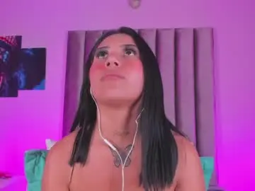 Chaturbate Free Porn Cam of isabella_flowerss