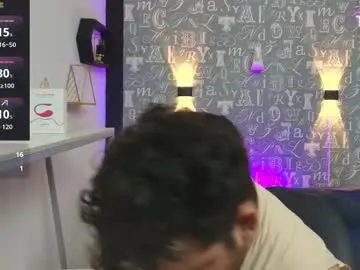 Chaturbate Live Sex of adonis__walker