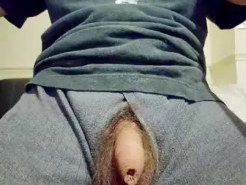 Chaturbate Live Porn of smallhairyuncut