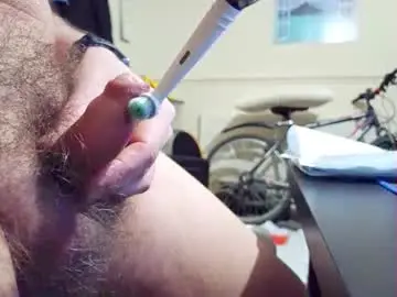 Chaturbate Live Sex of smallhairyuncut