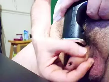 Chaturbate Live Porn of smallhairyuncut