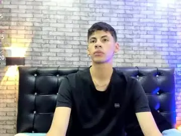 Chaturbate Sex Chat of smith_luxe