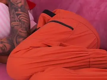 Chaturbate Adult Video Chat of therealfallingangel