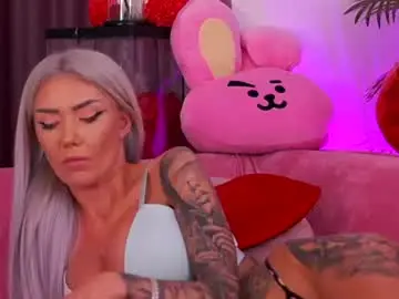 Chaturbate Free Porn Cam of therealfallingangel