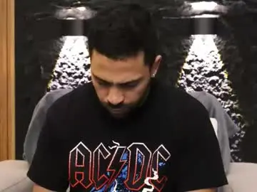 Chaturbate Free Live Porn of leo_diaz01