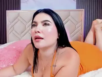 Chaturbate Live Sex Cam of miaafarrel