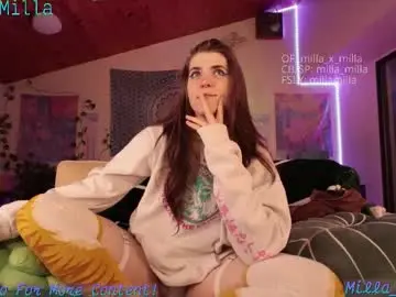 Chaturbate Live Porn of milla_milla