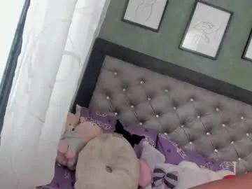 Chaturbate Live Sex Cam of ebonyskinn