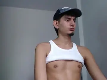 Chaturbate Nude Webcam of im_davo23