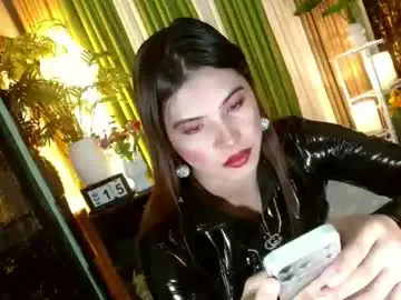 Chaturbate Watch Live Sex Cams of queen_kendalx19