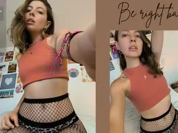 Chaturbate Live Sex Cam of seahotseason