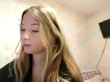 Chaturbate Live Sex Cam of elaynecinco