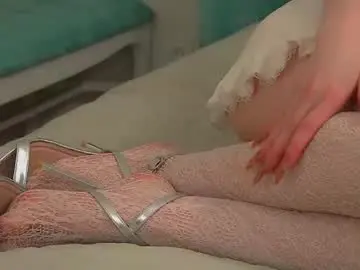 Chaturbate Best live sex cam show of lexireadway