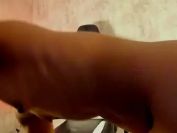 Chaturbate Watch Live Sex Cams of naomibrinks1