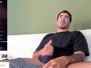 Chaturbate Live Sex Cam of vince_colin