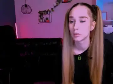 Chaturbate Watch Live Sex Cams of _kellykitten_