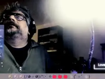 Chaturbate Adult Video Chat of carmelo_devitto