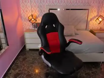 Chaturbate Live Sex Cam of christy_teigen