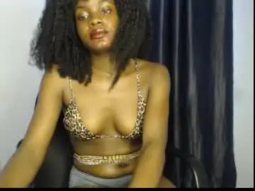 Chaturbate Live Sex Cam of damsel8