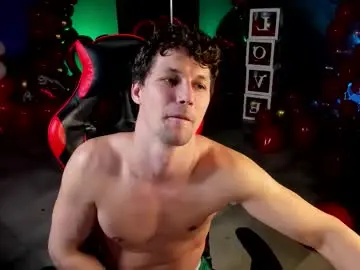 Chaturbate Live Sex Cam of dirty_boss