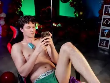 Chaturbate Free Live Porn of dirty_boss