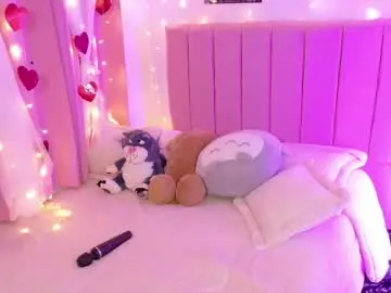 Chaturbate Live Porn of lucyy_peach