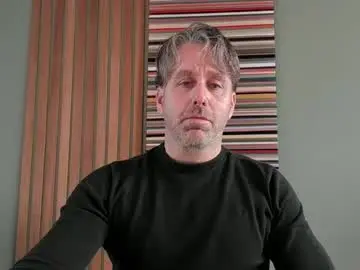 Chaturbate Free Porn Cam of enzoenzo7