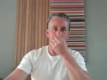 Chaturbate Watch Live Sex Cams of enzoenzo7