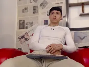 Chaturbate Free Live Porn of god_of_olympus1