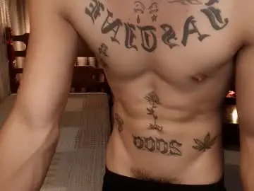 Chaturbate Live Sex Cam of justine_hunk