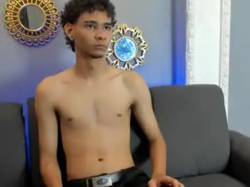 Chaturbate Adult Webcams of kenix_7