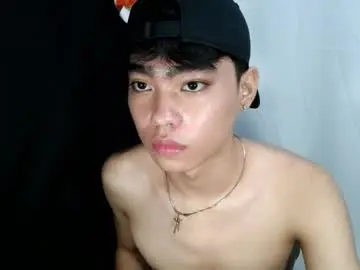 Chaturbate Live Sex Cam of mingkla_man