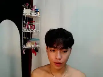 Chaturbate Nude Webcam of mingkla_man