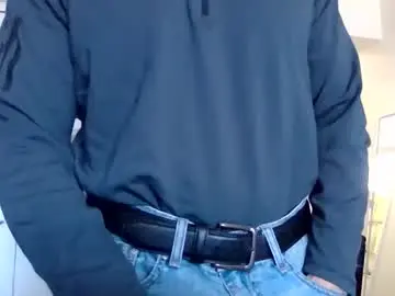 Chaturbate Live Sex Cam of bigjoed233